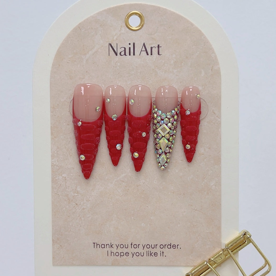 Red Velvet Luxurious Glue-on Nails Art